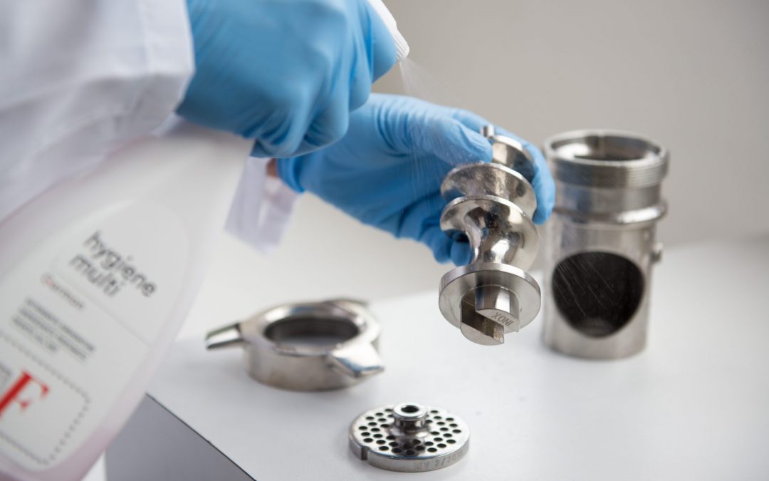 Food machine maintenance: the Everest record